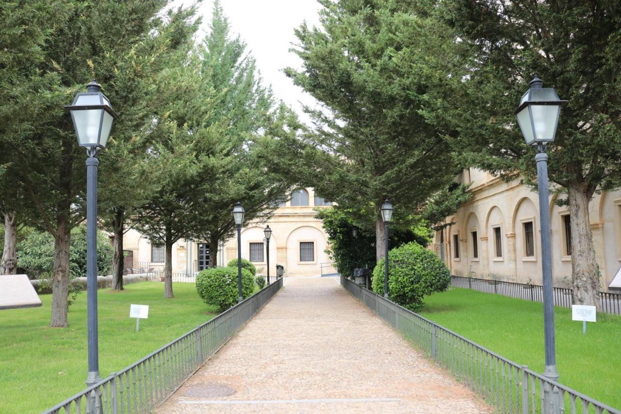 Hotel Monasterio De Tejeda Garaballa Εξωτερικό φωτογραφία