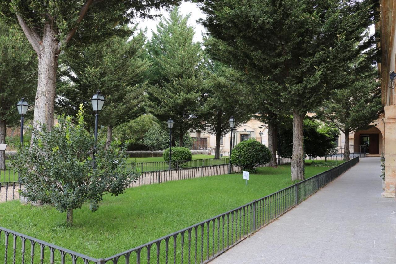 Hotel Monasterio De Tejeda Garaballa Εξωτερικό φωτογραφία